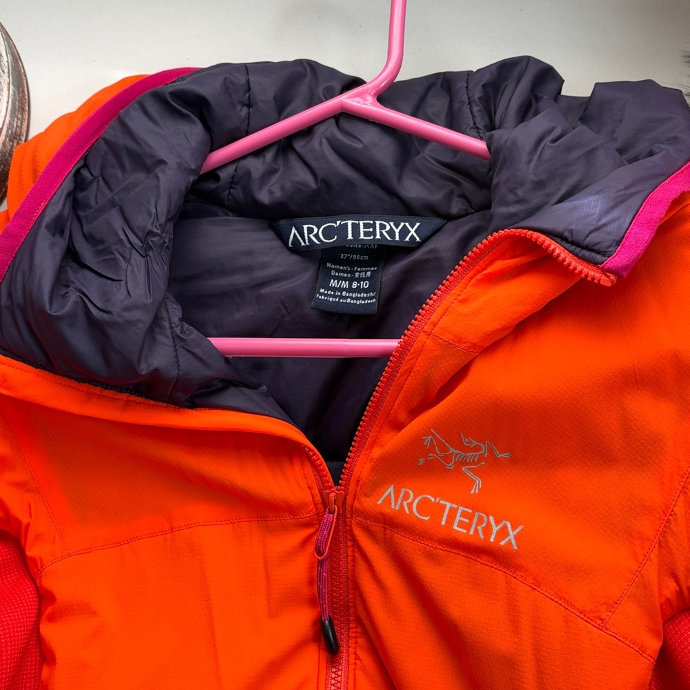 Arc'teryx Atom Vibrant Orange and Purple Jacket - Picture 3 of 4